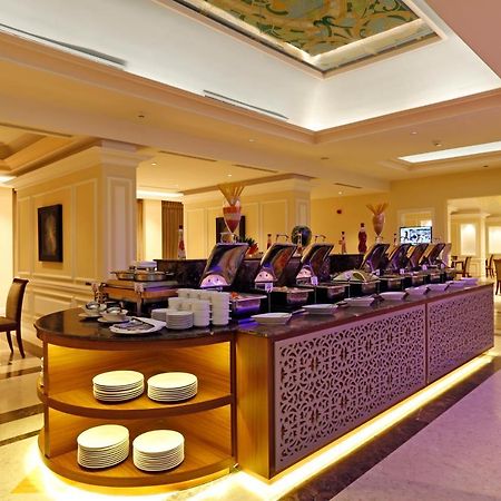 Ramada Riyadh Hotel Екстериор снимка