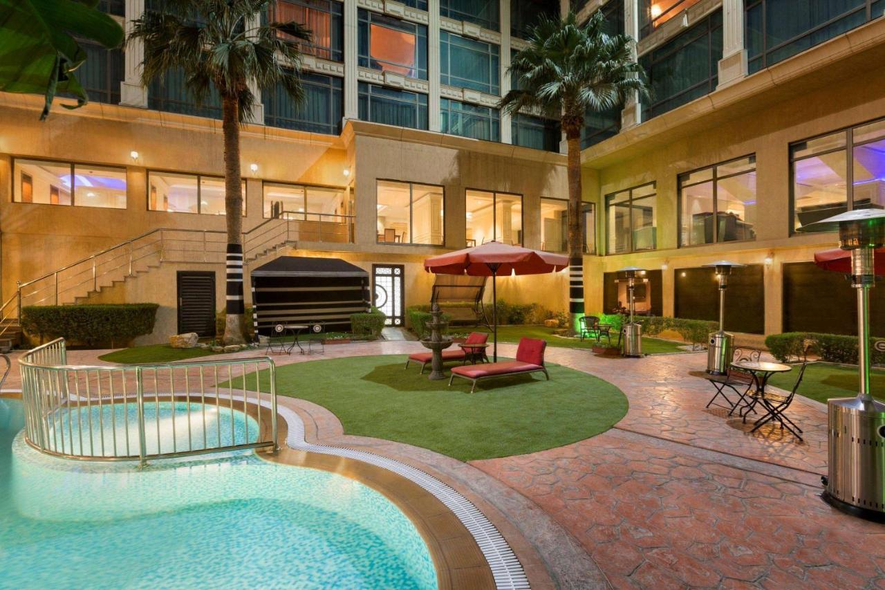 Ramada Riyadh Hotel Екстериор снимка
