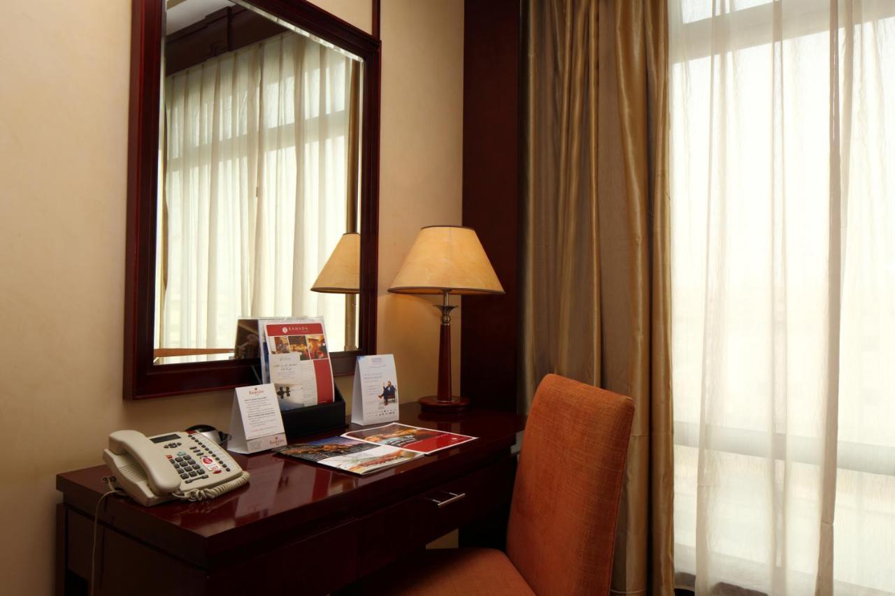 Ramada Riyadh Hotel Екстериор снимка