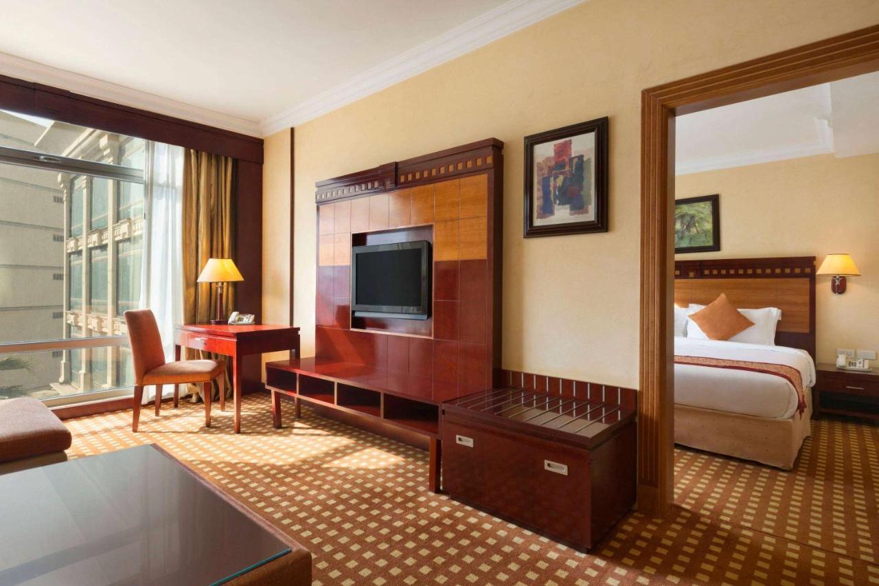Ramada Riyadh Hotel Екстериор снимка