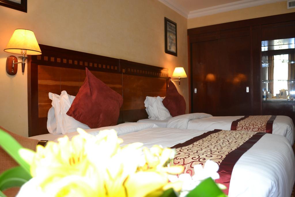 Ramada Riyadh Hotel Стая снимка