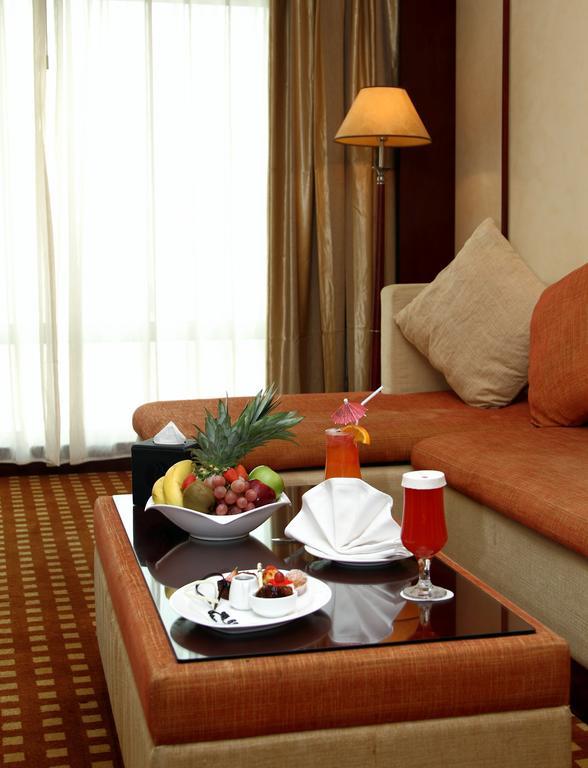 Ramada Riyadh Hotel Екстериор снимка
