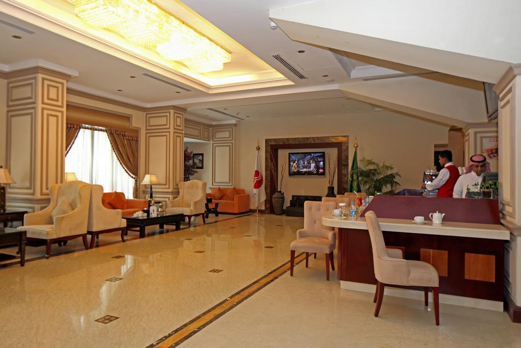 Ramada Riyadh Hotel Екстериор снимка