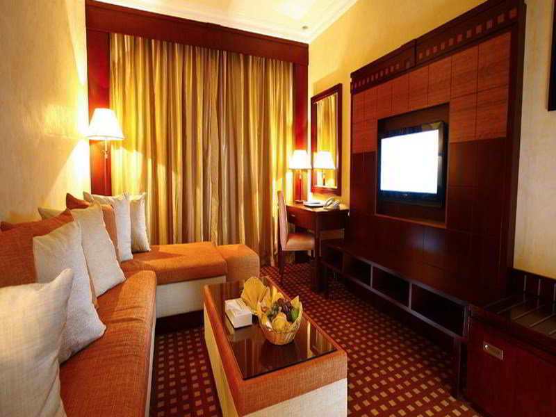 Ramada Riyadh Hotel Екстериор снимка