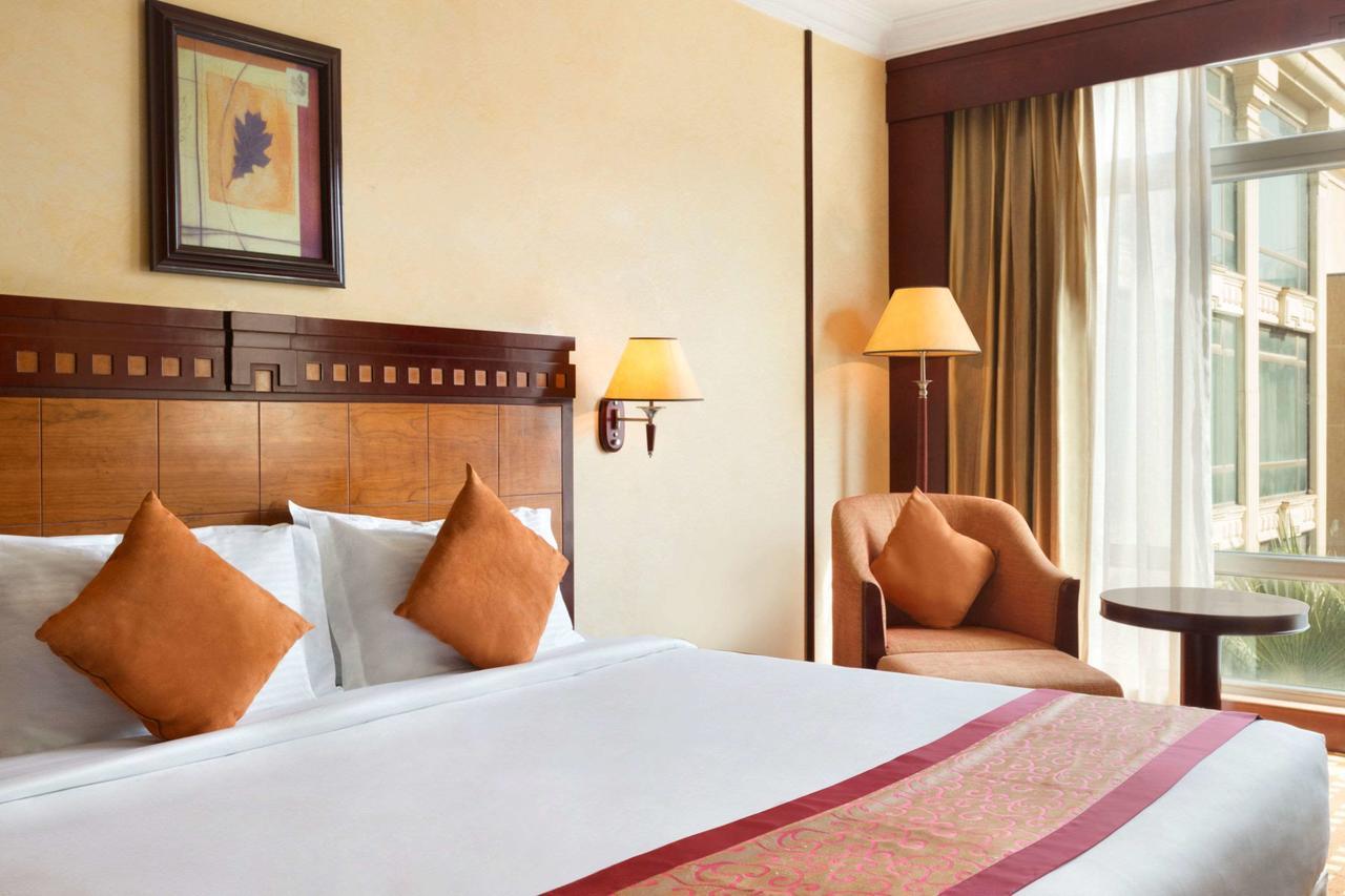 Ramada Riyadh Hotel Екстериор снимка