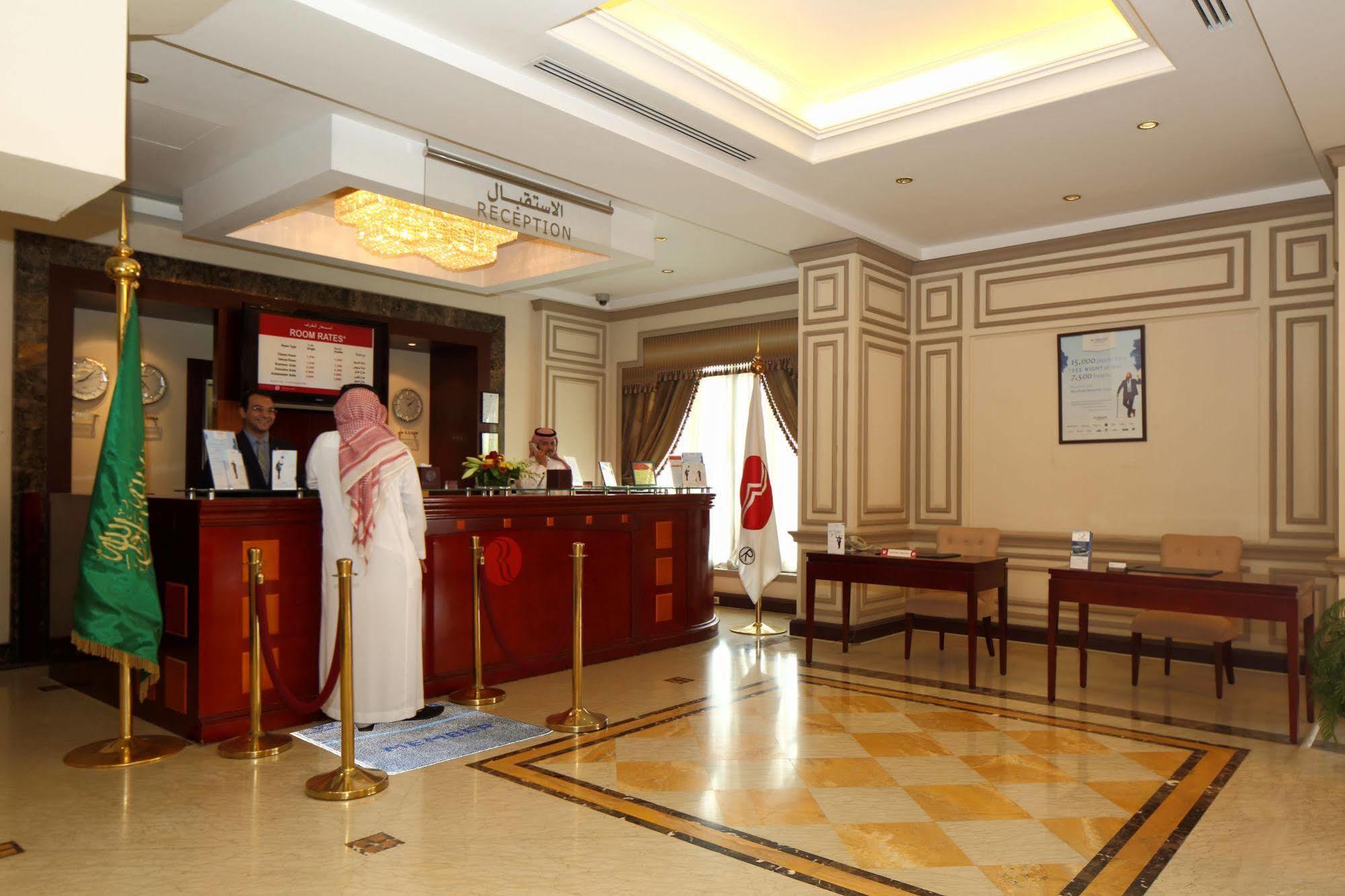 Ramada Riyadh Hotel Екстериор снимка